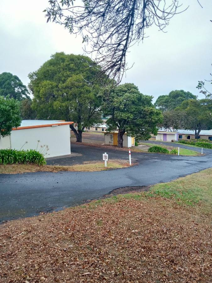 Limestone Coast Tourist Park Hotel Mount Gambier Exterior photo