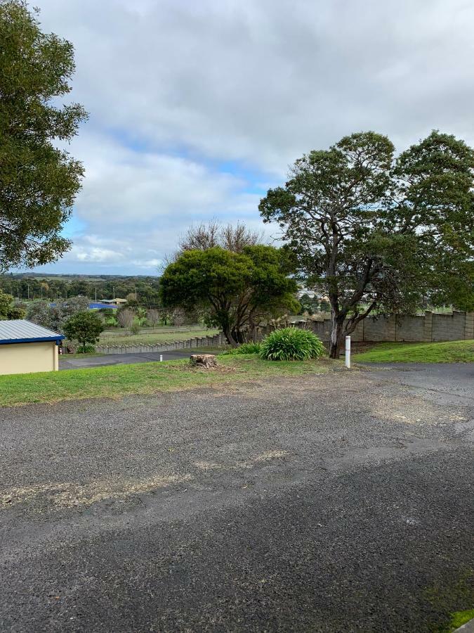 Limestone Coast Tourist Park Hotel Mount Gambier Exterior photo