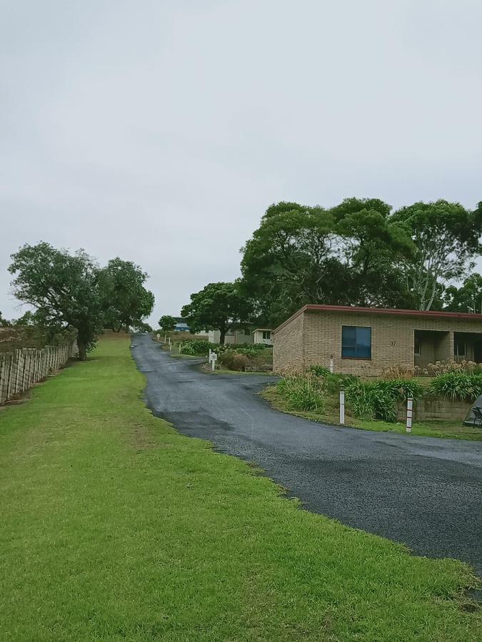 Limestone Coast Tourist Park Hotel Mount Gambier Exterior photo